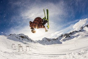 斯瓦泰克状态火热，豪取赛季第六冠，斯瓦泰克2020法网