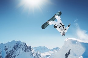 雪橇锦标：俄罗斯队稳居金牌榜，突破纪录在望！，雪橇锦标赛