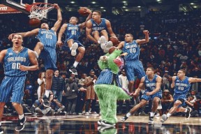 希腊男篮在欧洲锦标赛中再度夺冠，持续稳固王者地位，希腊男蓝