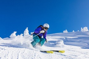 俱乐部青训营加强师资队伍建设 提升培养质量，青训俱乐部培训协议