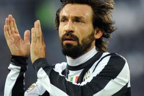 托特纳姆热刺门将神扑救险，成功守住三分，托特纳姆 热刺