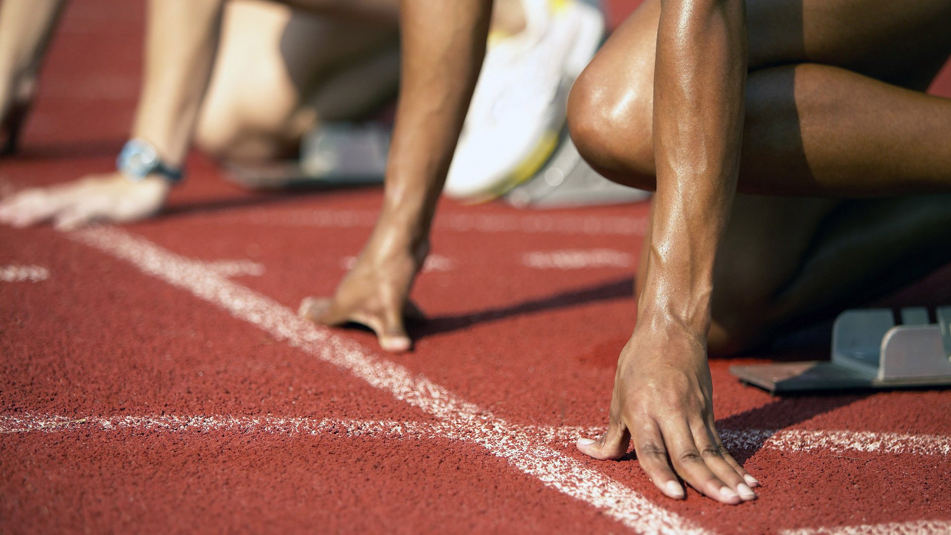 乐鱼体育官网登录-高校体育运动训练强度调控与效果研究,高校体育运动训练强度调控与效果研究论文