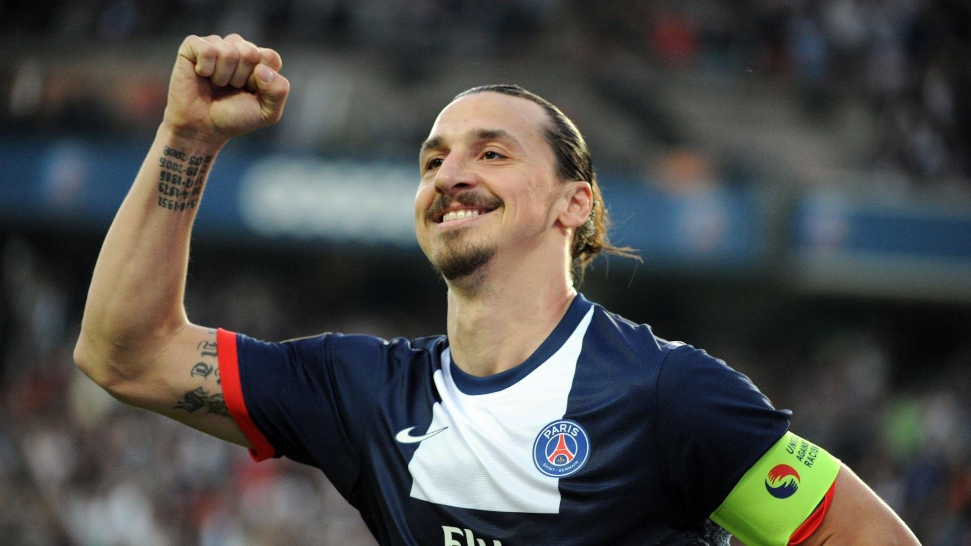 平台新增球员数据比对功能方便球迷深入了解技术特征与特点，足球队员数据对比app